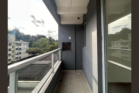 Apartamento à venda com 73m², 2 quartos e 2 vagas Apartamento à venda com 73m², 2 quartos e 2 vagasSacada