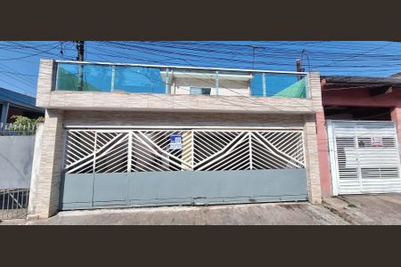 Casa para alugar com 60m², 2 quartos e 1 vagaFachada