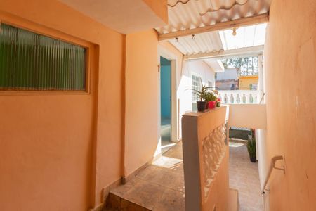 Casa para alugar com 60m², 2 quartos e 1 vagaÁrea de Serviço