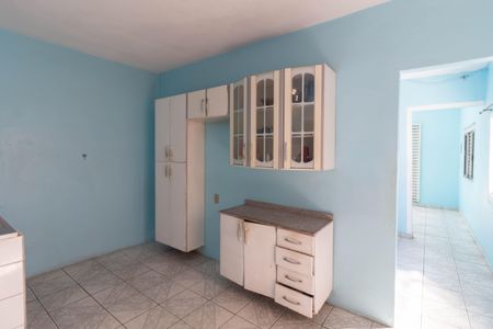 Casa para alugar com 60m², 2 quartos e 1 vagaCozinha