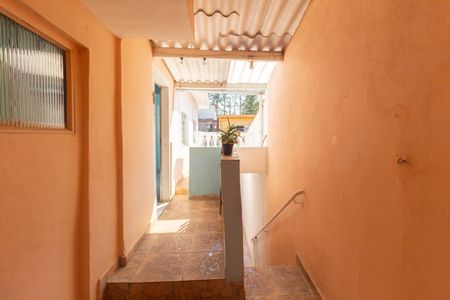 Casa para alugar com 60m², 2 quartos e 1 vagaÁrea de Serviço