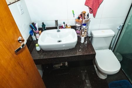 Apartamento à venda com 200m², 3 quartos e 1 vagaBanheiro da Suíte