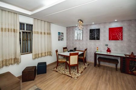 Apartamento à venda com 200m², 3 quartos e 1 vagaSala