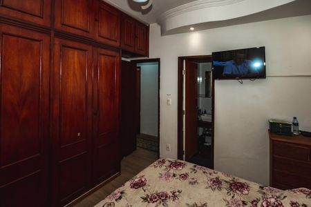 Apartamento à venda com 200m², 3 quartos e 1 vagaSuíte