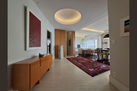 Apartamento à venda com 234m², 3 quartos e 1 vaga Apartamento à venda com 234m², 3 quartos e 1 vagaSala