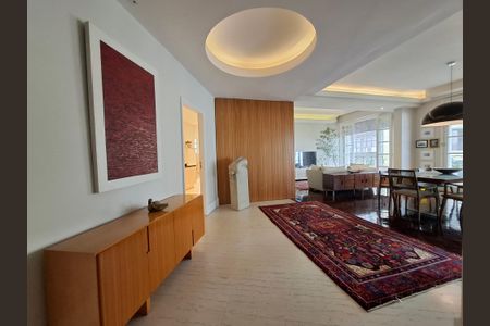 Apartamento à venda com 234m², 3 quartos e 1 vaga Apartamento à venda com 234m², 3 quartos e 1 vagaSala