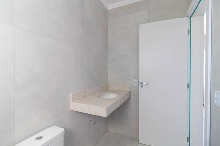 Casa de condomínio à venda com 100m², 3 quartos e 2 vagasBanheiro da Suíte