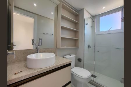 Apartamento para alugar com 80m², 2 quartos e 2 vagas Apartamento para alugar com 80m², 2 quartos e 2 vagasBanheiro da Suíte 1