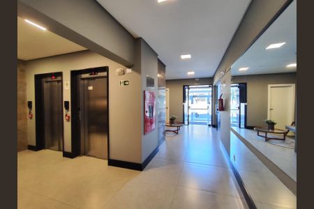 Apartamento para alugar com 80m², 2 quartos e 2 vagas Apartamento para alugar com 80m², 2 quartos e 2 vagasElevador