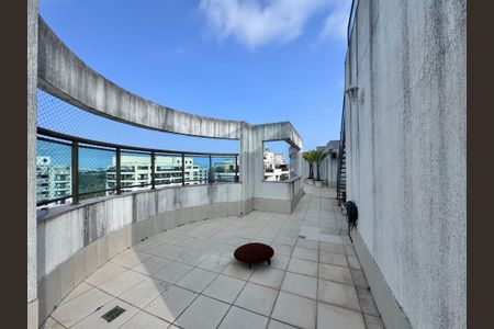 Apartamento à venda com 240m², 3 quartos e 2 vagasVaranda 