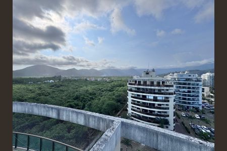 Apartamento à venda com 240m², 3 quartos e 2 vagasTerraço - Vista