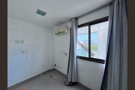 Apartamento à venda com 240m², 3 quartos e 2 vagasQuarto