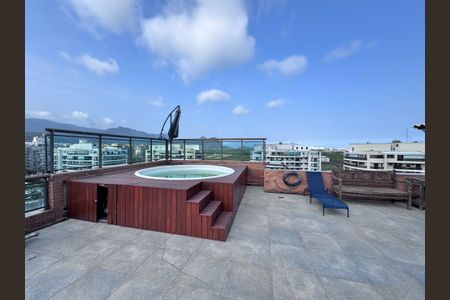 Apartamento à venda com 240m², 3 quartos e 2 vagasTerraço