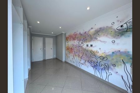 Apartamento à venda com 240m², 3 quartos e 2 vagasSuíte 2