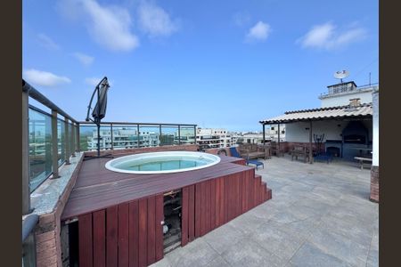 Apartamento à venda com 240m², 3 quartos e 2 vagasTerraço