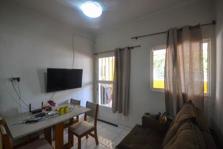 Quarto 1 de casa para alugar com 2 quartos, 100m² em Centro, Nilópolis