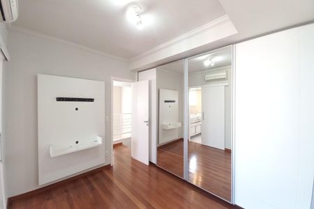 Apartamento à venda com 110m², 2 quartos e 2 vagas Apartamento à venda com 110m², 2 quartos e 2 vagasSuíte 1