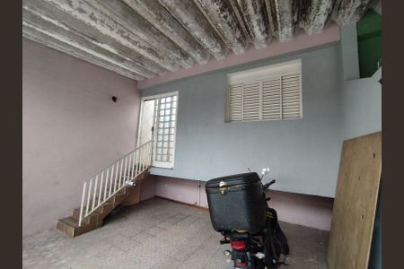 Casa à venda com 212m², 4 quartos e 2 vagasGaragem