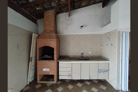 Casa à venda com 212m², 4 quartos e 2 vagasChurrasqueira