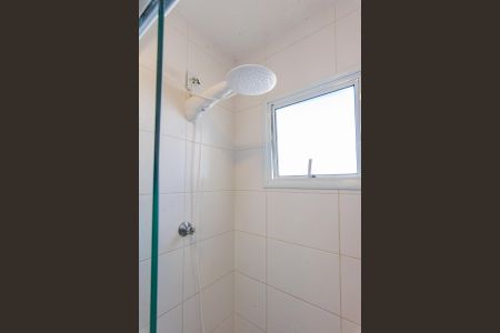 Casa de condomínio à venda com 80m², 2 quartos e 2 vagasBanheiro Social