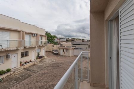 Casa de condomínio à venda com 80m², 2 quartos e 2 vagasSacada do Quarto 1