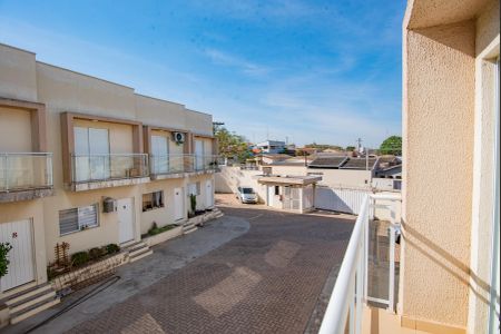 Casa de condomínio à venda com 80m², 2 quartos e 2 vagasSacada do Quarto 1