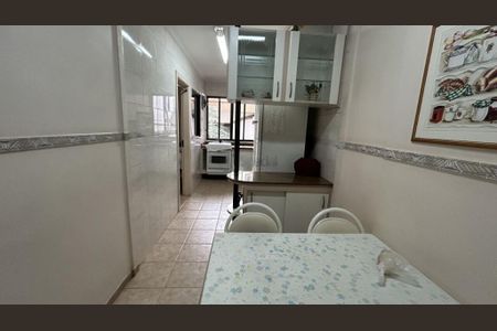 Casa à venda com 3 quartos, 130m² em Vila Carrão, São Paulo