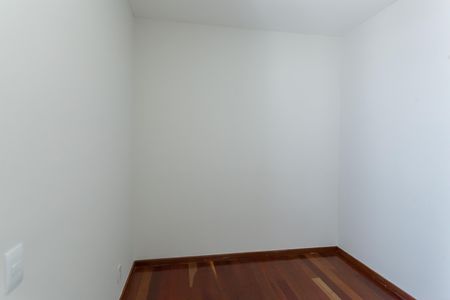 Apartamento para alugar com 95m², 3 quartos e 2 vagasQuarto 2