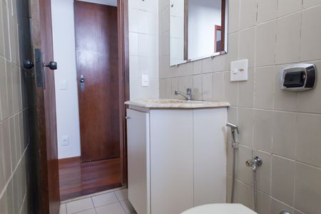 Apartamento para alugar com 95m², 3 quartos e 2 vagasBanheiro Social