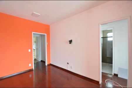 Apartamento para alugar com 73m², 3 quartos e 1 vagaSala