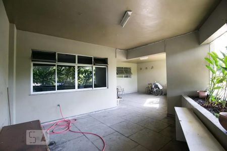 Apartamento à venda com 60m², 1 quarto e 1 vagaÁrea comum