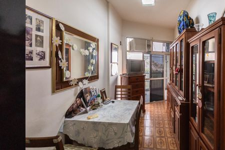 Apartamento à venda com 60m², 1 quarto e 1 vagaSala