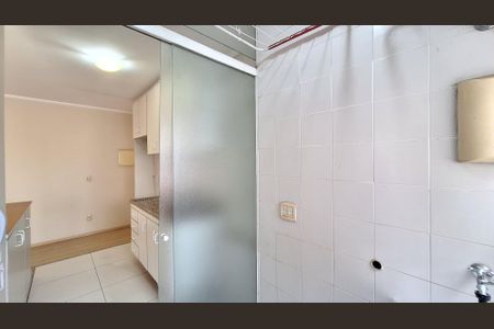 Apartamento para alugar com 65m², 2 quartos e 1 vagaCozinha e Área de Serviço