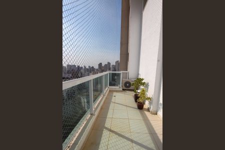 Apartamento à venda com 250m², 4 quartos e 4 vagasVaranda da Sala