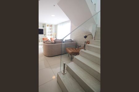 Apartamento à venda com 250m², 4 quartos e 4 vagasSala