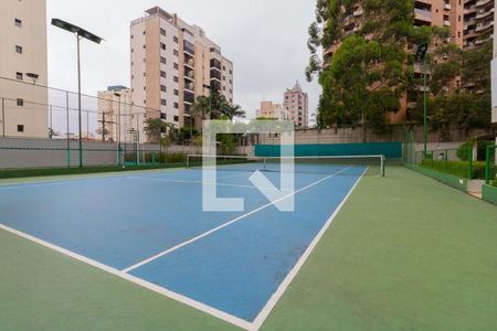 Apartamento à venda com 250m², 4 quartos e 4 vagas Apartamento à venda com 250m², 4 quartos e 4 vagasÁrea comum