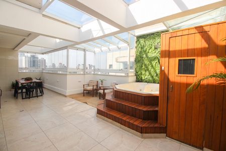 Apartamento à venda com 250m², 4 quartos e 4 vagasCobertura