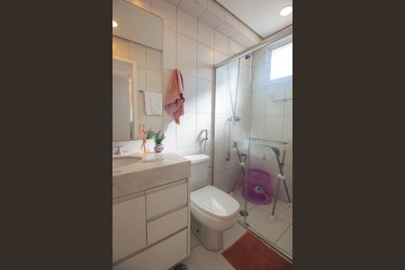 Apartamento à venda com 250m², 4 quartos e 4 vagasBanheiro da Suíte 4