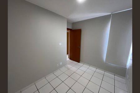 Quarto 1 de apartamento para alugar com 2 quartos, 43m² em Samambaia Norte (samambaia), Brasília