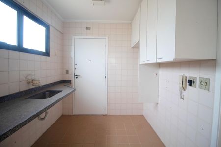 Apartamento à venda com 86m², 3 quartos e 2 vagasCozinha