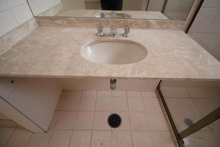 Apartamento à venda com 86m², 3 quartos e 2 vagasBanheiro da Suíte