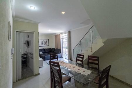 Apartamento à venda com 155m², 4 quartos e 1 vagaSala de Jantar