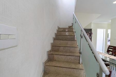 Apartamento à venda com 155m², 4 quartos e 1 vagaEscada