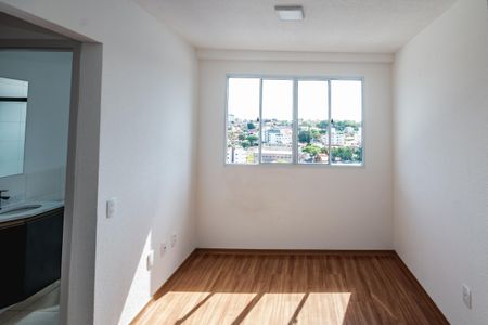 Sala de apartamento à venda com 2 quartos, 55m² em Jardim Guanabara, Belo Horizonte