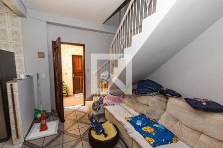 Casa à venda com 176m², 4 quartos e 2 vagas