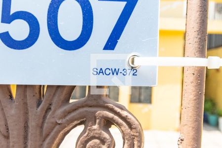 Casa à venda com 176m², 4 quartos e 2 vagas