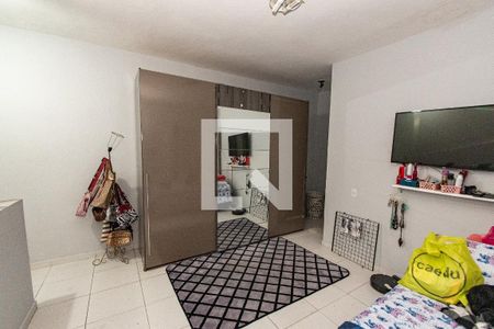Casa à venda com 176m², 4 quartos e 2 vagas