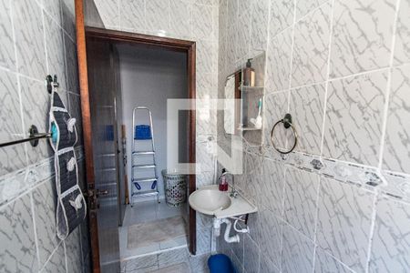 Casa à venda com 176m², 4 quartos e 2 vagas