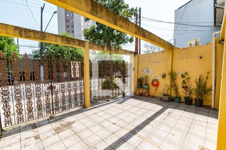 Casa à venda com 176m², 4 quartos e 2 vagas