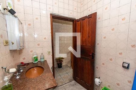 Casa à venda com 176m², 4 quartos e 2 vagas